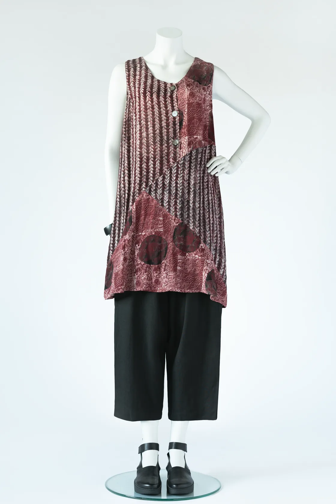Libby Top in Porto Caspia
